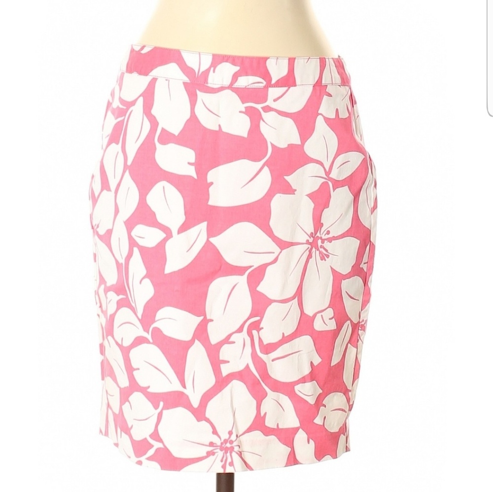 skirts - Picture 2 of 2
